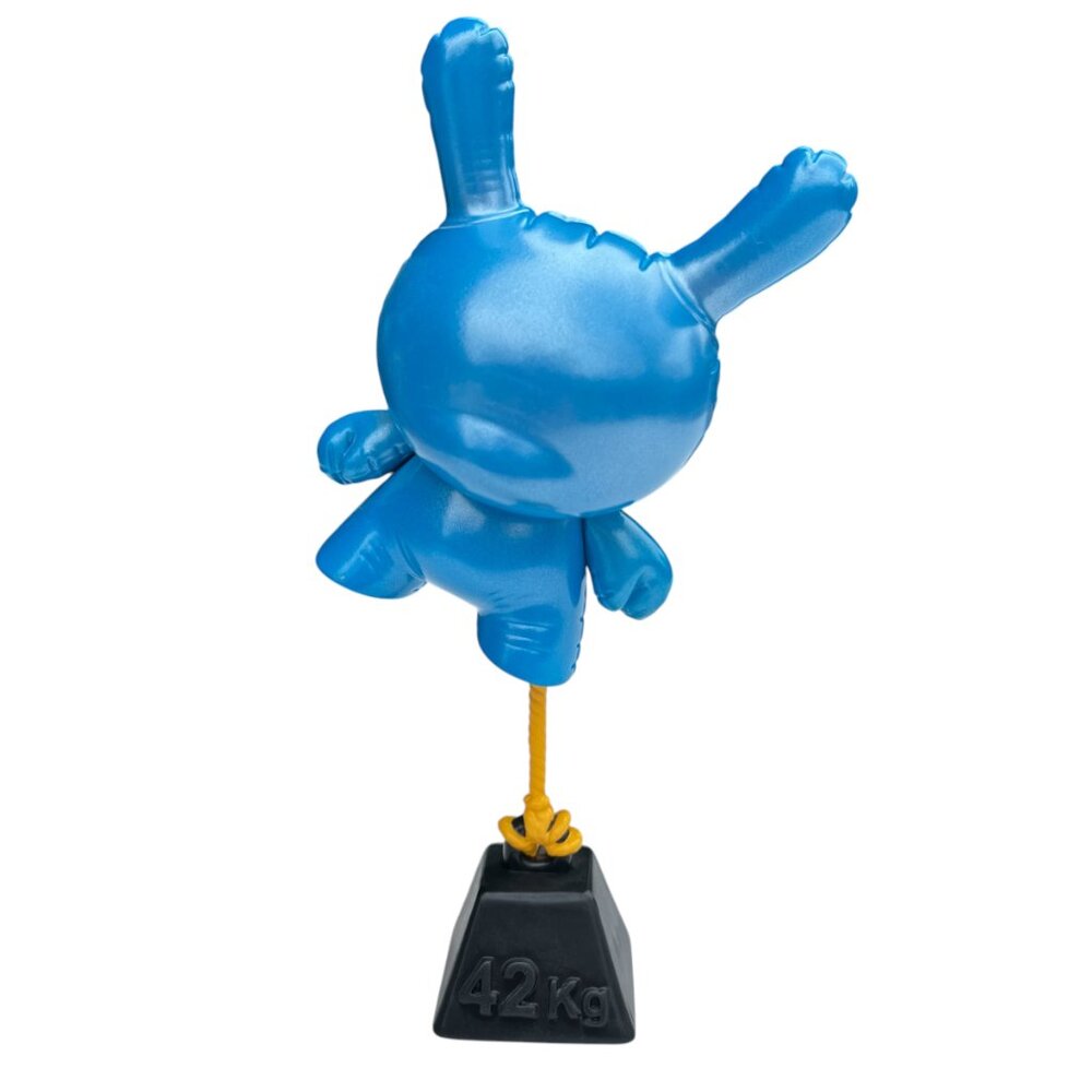 Wendigo Cyan Balloon 8" Dunny – Kidrobot
